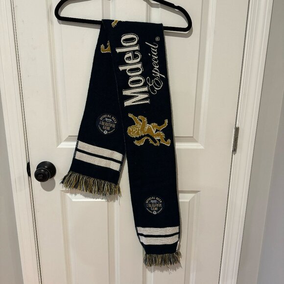 Modelo Blue Knitted Scarf -‎ Size Adult - Picture 1 of 5